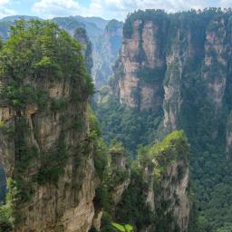 Escapada China - Chongqing, Croaziera pe Yangtze - Zhangjiajie 15 zile