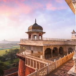 Excursie  India  Avion Triunghiul de Aur si Festivalul Holi